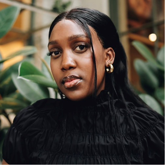 Kgomotso Masebuko celebrating her achievement in South Africa’s creator economy